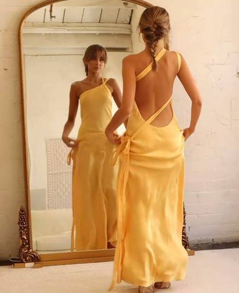 On her way!! The gorgeous Monique dress from Arcina Ori Giving how to loose a guy in 10 days💛💛 Size small/8 $135 to hire - dry cleaning… | Instagram Arcina Ori, Yellow Formal Dress, Wedding Guest Dress Trends, Prom Dresses Elegant, Yellow Bridesmaid Dresses, Floor Length Gown, Trending Dresses, Wedding Attire, Ball Dresses