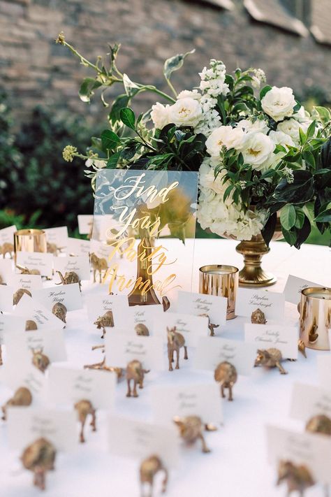 Party Animal Wedding, Animal Wedding Centerpieces, Wedding Find Your Seat, Animal Theme Wedding, Animal Wedding, Animal Wedding Theme, Party Animal Table Decor, Party Animal Seating Chart, Safari Place Cards