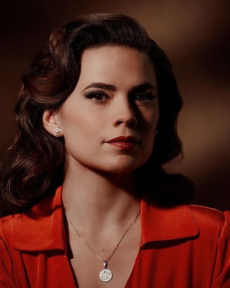 122 Likes, 1 Comments - Hayley Atwell💋 (@hayleyatwellqueen) on Instagram: “𝘛𝘩𝘦 𝘰𝘯𝘦 𝘸𝘩𝘰 𝘴𝘢𝘪𝘥 "𝘱𝘦𝘳𝘧𝘦𝘤𝘵𝘪𝘰𝘯 𝘥𝘰𝘦𝘴𝘯’𝘵 𝘦𝘹𝘪𝘴𝘵" 𝘪𝘴 𝘣𝘦𝘤𝘢𝘶𝘴𝘦 𝘩𝘦 𝘩𝘢𝘥 𝘯𝘦𝘷𝘦𝘳 𝘴𝘦𝘦𝘯 𝘏𝘢𝘺𝘭𝘦𝘺 𝘈𝘵𝘸𝘦𝘭𝘭🔅 @wellhayley…” Haley Atwell, Hayley Atwell, Peggy Carter, Agent Carter, And Peggy, Marvel Women, Tony Stark, Chris Evans, Marvel Cinematic