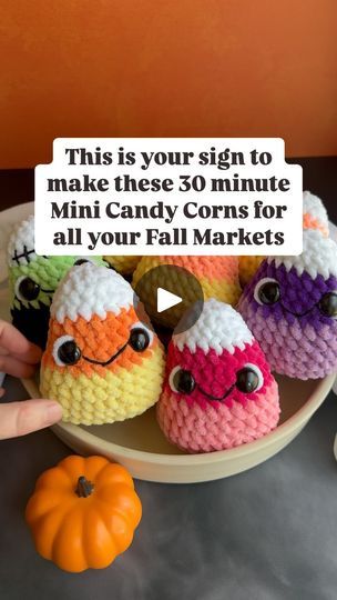 Candy Corn Pattern, Crochet Hacks, Crochet Pumpkins, Plushie Crochet, Crochet Hack, Crocheted Items, Halloween Candy Corn, Raise Your Hand If, Crochet Fall