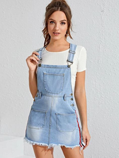 Dungree Styles Dress, Dungaree Dress Outfit, Dungree Styles, Dungaree Outfits, Skirt Dungaree, Mini Dress Outfits, Dungaree Dress, Womens Denim Dress, Denim Dresses