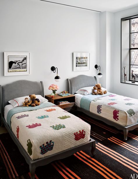 Images by Naomi Watts’s brother, photographer Ben Watts, are displayed above RH Baby & Child beds in the boys’ room of her Manhattan apartment. Stylish Kids Bedroom, Ladder Shelves, Shared Bedroom, Twin Bedroom, Simple Bed, Bilik Tidur, Industrial Hardware, Display Furniture, Shared Bedrooms