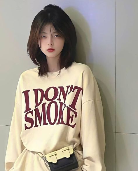 #justina_xie 💫⏭️ Straight Hair Highlights, Justina Xie, Korean Short Hair, Hairstyle Names, Asian Short Hair, Shot Hair Styles, Haircuts For Medium Hair, Haircuts Straight Hair, Short Hair Haircuts