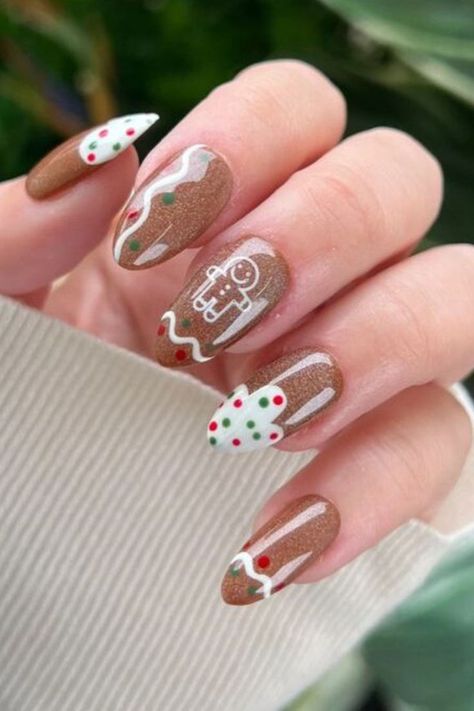 christmas nails Gingerbread House Nail Art, Ginger Bread Nails Design, Gingerbread Nails, Nail Art Noel, December Nails, Red Christmas Nails, Alcohol Wipes, Cute Christmas Nails, Winter Nails Acrylic