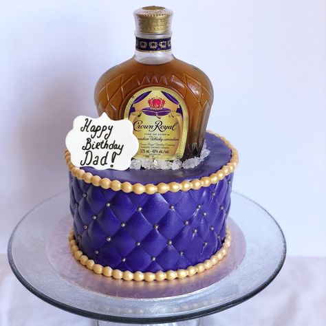 Crown royal cake Crown Royal Cakes For Men, Crown Royal Cake, Crown Royal Recipes, Birthday Cake Crown, Cake Baptism, 50th Birthday Cakes For Men, Cake Bridal Shower, Liquor Cake, Royal Birthday Party