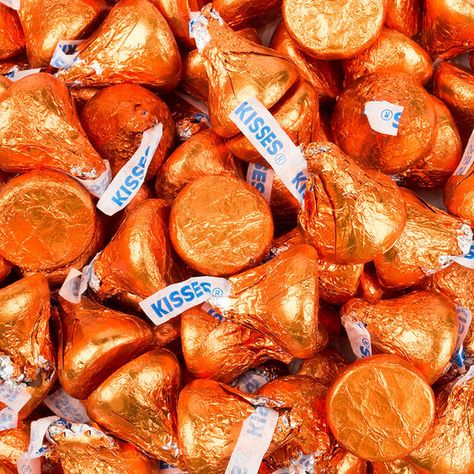 Hershey's Kisses Orange Foil Candy Orange Candy Buffet, Emotional Oranges, Personalized Candy Wrappers, Personalized Chocolate Bars, Online Candy Store, Juicy Orange, Hershey's Kisses, Orange Party, Orange Candy