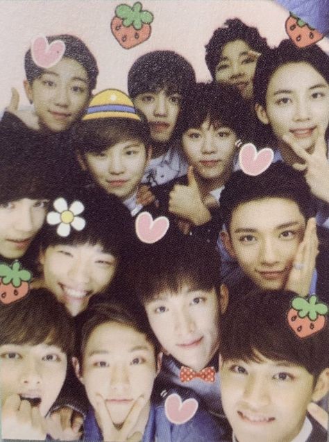 W Kdrama, Pledis Seventeen, 17 Kpop, Seventeen Going Seventeen, Seventeen Debut, Seventeen Album, Seventeen Wallpapers, Pledis 17, Group Photos