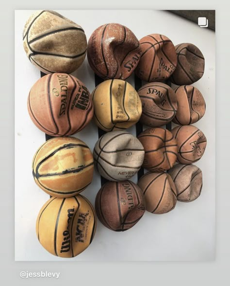 Basketball Wall Art Diy, Vintage Basketball Aesthetic Room, Vintage Football Decor, Vintage Basketball Nursery, Sports Living Room, Vintage Sports Room, Basketball Nursery, Vintage Sports Nursery, Modern Kids Playroom