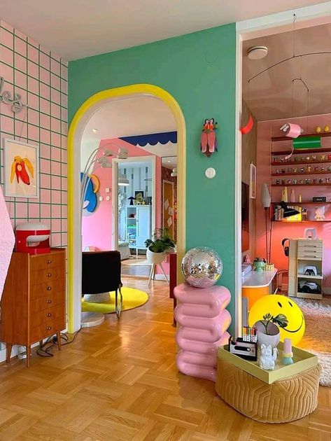 Danish Pastel Room, Deco Studio, Funky Home Decor, Pastel Room, Maximalist Decor, Minimalist Room, Apartment Decor Inspiration, Dream House Interior, Eclectic Home