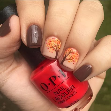 Autumn Nails Acrylic Almond, Square Autumn Nails, Autumn Nails Green, Autumn Nails Square, Nails Acrylic Almond Short, Autumn Nails Simple, Nails Aesthetic Autumn, Nails Short Autumn, Green Autumn Nails