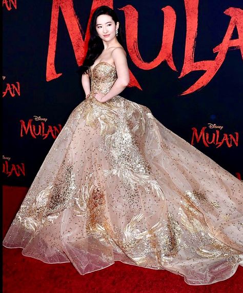 Mulan Quinceanera Dress, Mulan Wedding Dress, Mulan Wedding, Xv Dresses, Mulan Disney, Mulan, Quinceanera Dresses, Wedding Themes, Theme Party