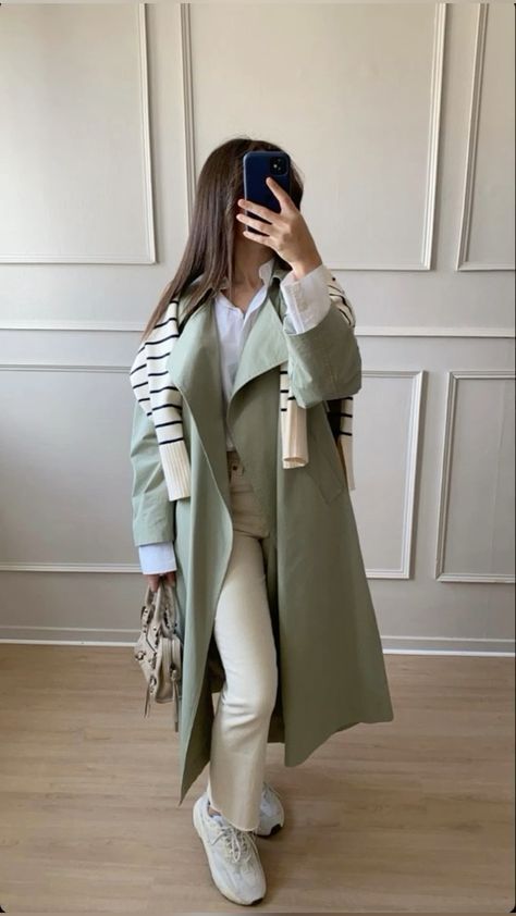 Look Rich, Celebrity Casual Outfits, Classy Winter Outfits, Coat Trends, Winter Fashion Outfits Casual, Effortlessly Chic Outfits, Shein Outfits, Everyday Fashion Outfits, Trendy Fashion Tops