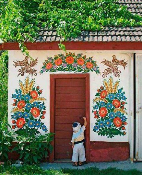 Anezka Kasparkova- 91 year old Czech street artist - Imgur Polish Folk Art, Ancient Village, Folk Art Flowers, Painted Wall, Beautiful Villages, Camping Ideas, Folk Art Painting, Street Artists, Mural Art