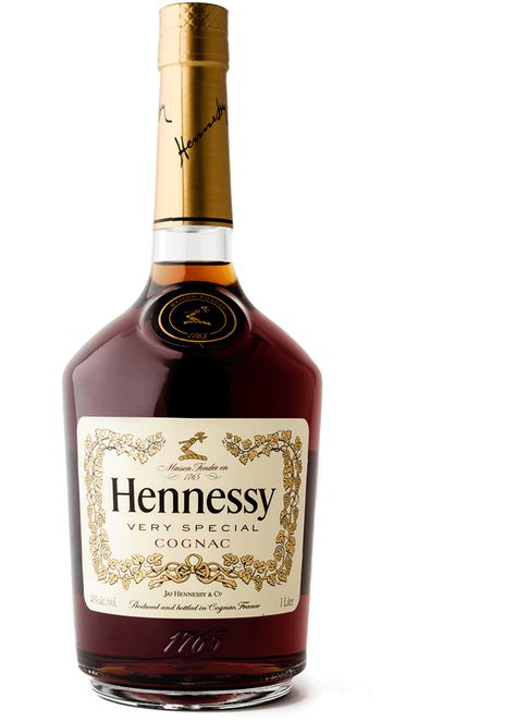 Hennessy Very Special Cognac, Hennessy Vs, Peppermint Sticks, Liquor Drinks, Dior Perfume, Flavored Vodka, Wine And Liquor, Macallan Whiskey Bottle, Golden Color