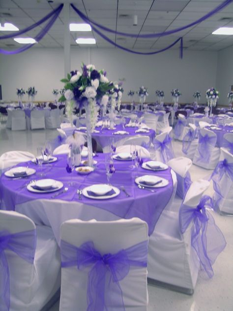 Purple Quinceanera Ideas, Purple Quinceanera Theme, Lavender Quinceanera, Purple Sweet 16, Lila Party, 18th Party, Sweet 15 Party Ideas Quinceanera, Sweet 15 Party Ideas, Quince Themes