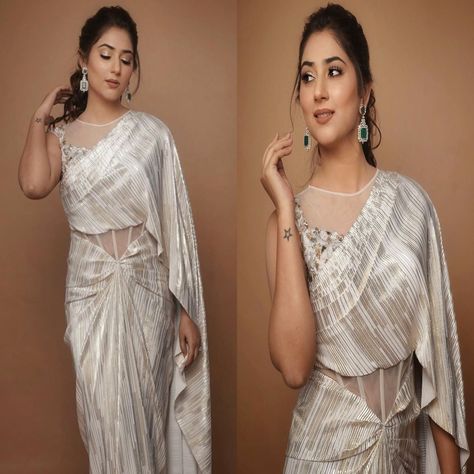 Disha Parmar Saree, Silver Saree, Rahul Vaidya, Unique Saree, Disha Parmar, Saree Gown, Wedding Fun, Indian Fashion Dresses, Fun Wedding