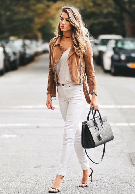 Navy Pants Outfit Women, Camel Jacket Outfit, Brown Leather Jacket Outfit, Camel Leather Jacket, Dress In Winter, Moto Jacket Outfit, Tan Leather Jackets, Leather Jacket Outfits, Neue Outfits