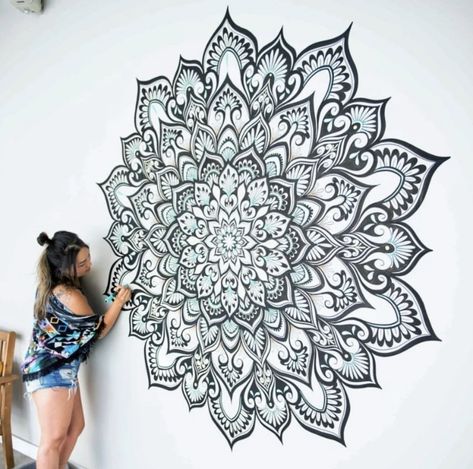 Mandala Wall Art Murals, Ganpati Decoration Theme, Mandala Tutorial, Mandala Wallpaper, Wall Art Diy Paint, Wall Painting Decor, Mandala Design Pattern, Mandala Artwork, Mandala Wall