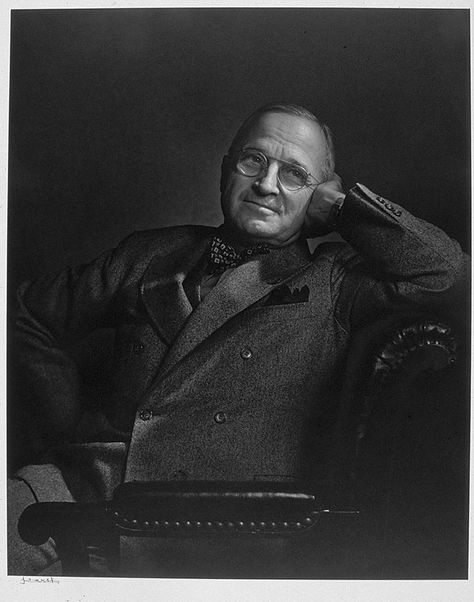 Harry Truman Yousuf Karsh, Harry S Truman, Harry Truman, Museum Of Fine Arts Boston, Portrait Lighting, Famous Photographers, Military Heroes, American Presidents, Interesting Faces