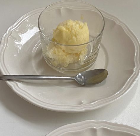 𝑑𝑒𝑠𝑐: credit linked (tap on pin or press visit) , i do not own this photo/video! #icecreamrecipes #sweet #lemon Lemon Ice Cream Aesthetic, Romanticizing Your Life, Ice Cream Aesthetic, Romanticize Your Life, Lemon Ice Cream, Lemon Ice, Main Character Energy, Sweet Lemon, Cream Aesthetic