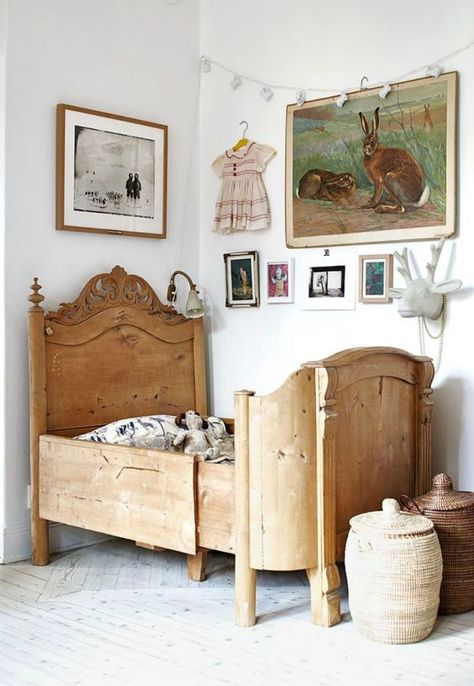 Vintage Style Home Decor, Vintage Style Home, Asian Home Decor, Style Deco, Living Room Spaces, Kids Interior, Style Home, Luxury Bedding, 인테리어 디자인