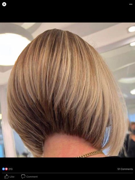 Bob Hairstyles With Layers, Long Stacked Bob, Short Stacked Bob Haircut, Medium Stacked Haircuts, Concave Bob Hairstyles, Bob Haircut Back View, Graduated Haircut, Short Stacked Bob, Stacked Bob Haircuts