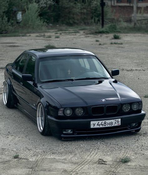 BMW e34 E32 Bmw, Bmw E34 M5, E34 Bmw, Bmw Old, Bmw E32, Bmw 525, E60 Bmw, Black Bmw, Serie Bmw