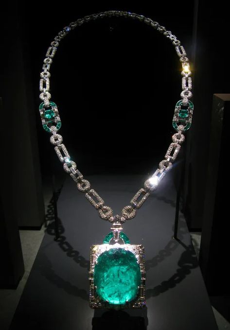 30s Jewelry, Jewelry Cartier, Bijoux Art Deco, Jewelry Emerald, Inexpensive Jewelry, Beautiful Baubles, Exotic Jewelry, Gilded Age, Royal Jewels