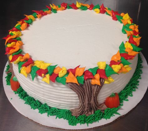 Autumn tree round DQ ice cream cake Fall Cake Designs, Thanksgiving Cakes Decorating, Dq Ice Cream Cake, Fall Cakes Decorating, Fall Birthday Cakes, Dairy Queen Cake, Dairy Queen Ice Cream Cake, Decorating Ideas For Fall, Fall Cake