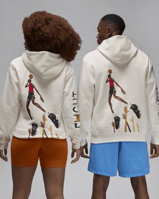 We partnered with artist Darien Birks to create a collection that captures the nostalgic essence of summer basketball. Inspired by outdoor hoops, iconic elements of the game and classic Air Jordan ads, this soft fleece hoodie puts Birks' art front and center, giving you a look that's ready for the gallery. Shown: Sail Style: HF5470-133 Summer Basketball, Jordan Sweatshirt, Mens Fleece Hoodie, Basketball Hoodie, Sweatshirt Print, White Jordans, Print Embroidery, White Pullover, Sweatshirts Pattern