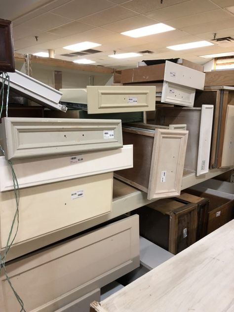 Learn how to turn dresser drawers into shelves. Upcycle an old dresser drawer into versatile storage for your home! #upcycle #thriftstorediy #diy Remodel Furniture Diy, Ikea White Shelves, Drawer Diy, Reading Nook Closet, Wooden Ironing Board, Old Dresser Drawers, Architecture Antique, Cube Storage Shelves, Habitat For Humanity Restore