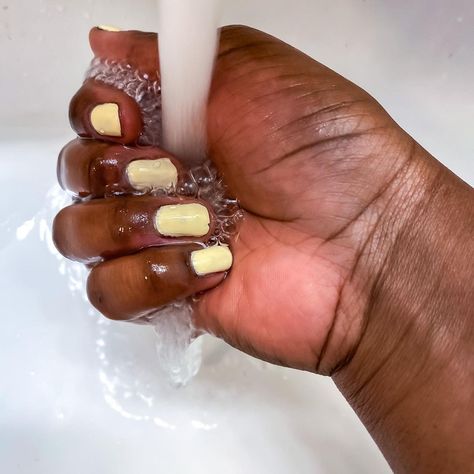 Daresha Petitt|Content Creator on Instagram: “Missing my short nails @essie “atelier at the bay” #essie #essiegelcouture #fillerphoto” Nails Essie, Essie Gel Couture, Miss Me Shorts, Essie Nail, Essie, Short Nails, Miss Me, Content Creator, The Creator