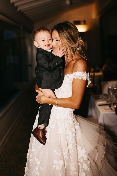 our little ring security Wedding Poses With Kids, Elopement Family Photos, Wedding Photos With Baby, Wedding Pictures With Kids, Wedding Photos With Family, Momma And Son, Wedding Must Have Photos, Grace Dent, Bride And Son