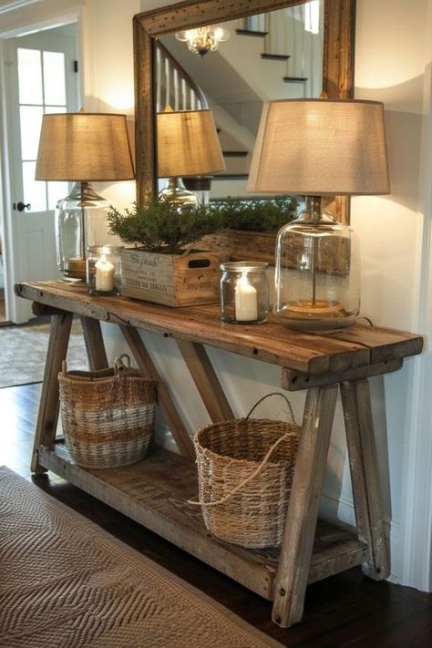 Le Grenier d' Emma Hallway Ideas Small Narrow, Lake House Family Room, Front Entry Decor, Cottage Entryway, Farmhouse Entry Table, Rustic Entryway Table, Entryway Table Decor Ideas, Farmhouse Entry, Entry Table Decor