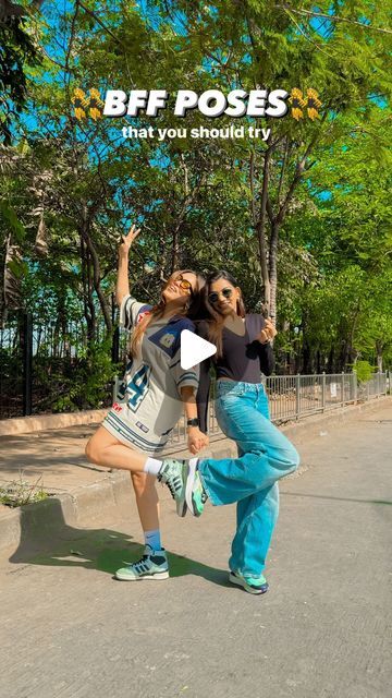 Dixita Patel | Theaugustgirl on Instagram: "Tag your BFF 👯‍♀️ ❤️  Sharing a few easy pose ideas that you can try with your BFF the next time you are in the mood for some cute pictures 🫶🏻💕  Let us know your favourite pose idea and save this for later 🙈🙈!! .   #bestie  #bestfriend #bestfriends #friend #pose #poses #posesforpictures #photography #photos #photo #photograph #howtopose #poseing #tip #pictip #reel #reels #reelitfeelit #feelkaroreelkaro #explore #feature #posingtips" Photo Poses With Bestie, Fun Duo Poses, Besties Poses Photo Ideas, Girlfriends Poses, Cute Bff Poses, Pose Ideas With Bestie, Picture Ideas With Bestie, Fun Poses With Friends, Bff Pictures Ideas