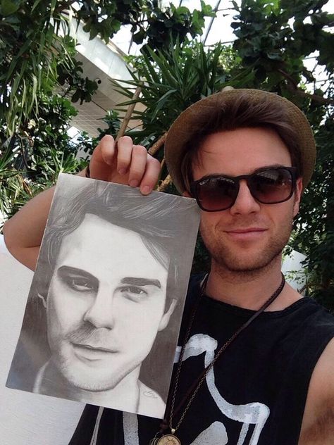 Nathaniel Buzolic Vampire Diaries Drawings, Tvd Fanart, Kol Michaelson, Wattpad Vampire, Nate Buzolic, Nate Buzz, Hot Male Actors, Mikaelson Brothers, Tvdu Quotes