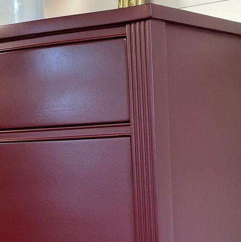 Nancy on Instagram: "This vintage Hepplewhite Dresser was refinished in a beautiful autumn color. It leans towards a dark plum in the daylight and somewhat burgundy in artificial lighting. The original hardware was updated and the drawers are lined with a coordinating fabric. Available : DM me for details💜 . . . . #vivandvioletsdesigns #hepplewhite #paintedfurniture #reel #reels #furnituremakeoverartist #furniture #furnitureartistry #furnitureflip #refinishedfurniture #farmhousedesign #farmh Burgundy Dresser Furniture, Burgundy Furniture, Hepplewhite Dresser, Artificial Lighting, Dresser Furniture, Beautiful Autumn, Furniture Restoration, Coordinating Fabrics, Flipping Furniture