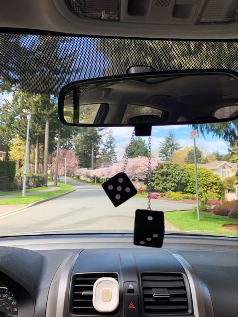 Inside Car Aesthetic Decor, Dice Car Accessories, Car Dice Aesthetic, Dice In Car, Emo Car Interior, Car Rear View Mirror Decor, Male Decor, Rich Houses, Car Dice