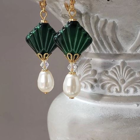 Vintage Earrings 1920s, 1920s Jewelry Roaring 20s, Art Deco Clothing 1920s Style, 1920 Earrings, Art Deco Aesthetic Outfit, 40s Jewelry, 1940s Earrings, Bridgerton Jewellery, 1920 Jewelry