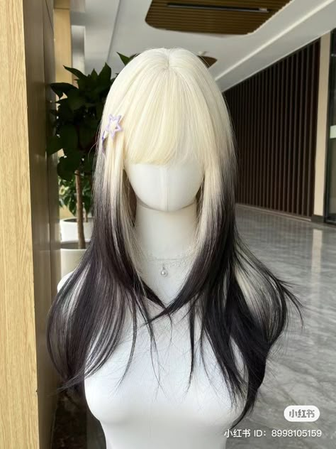 Oreo Makeup, Popular Japanese Hairstyles, Yuna Hair, Jellyfish Haircut Long, Kpop Dr Hair, White Black Hair, Pretty Wig, Oreo Hair, Hair Style Korea