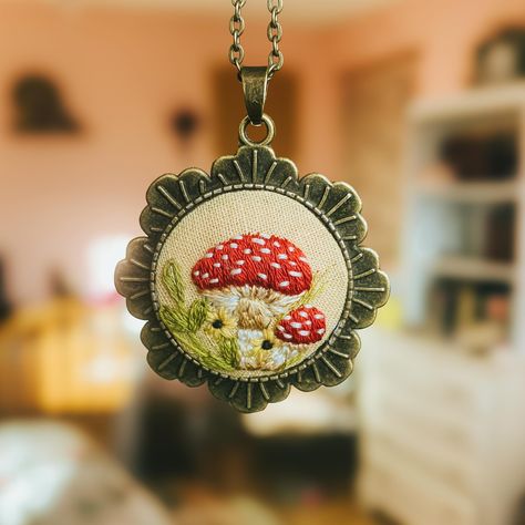 🍄🌿🧡✨ Another Fungi Friday is underway! And this embroidery piece is pretty fabulous if I do say so myself. Did you know that these red capped mushrooms got their name from a chemical inside them that would both attract and poison flies, hence the name Fly Agaric! Do you know any mushroom facts? I would love to hear them! 🍄✨ . . . #mushroomembroidery #fungifanatic #mushroomlove #fungifriday #fungifreaks #cottagecore #goblincore #fairycore #handembroidery #miniembroidery #stitchersofinst... Mushroom Facts, Goblincore Fairycore, Cottagecore Goblincore, Fly Agaric, Miniature Embroidery, Goblin Core, Fairy Core, Hand Embroidery, Did You Know