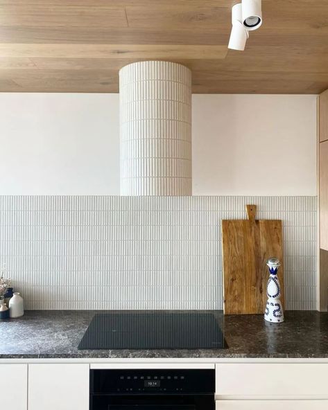 Our Albany D400L-1 single motor rangehood has been transformed by @anchorandbelledesign. Covered in Kit Kat tiles and blending in with the… | Instagram Kit Kat Tiles, L Shaped Kitchen Designs, Kitchen Splashback Tiles, Round Tiles, Round Kitchen, Splashback Tiles, L Shaped Kitchen, Kitchen Splashback, Kitchen Hoods