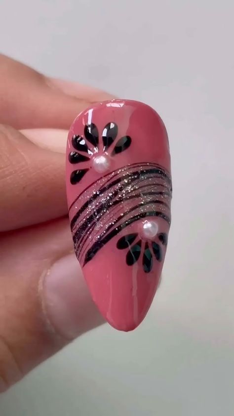 Instagram Spider Gel Nail Art, Marble Nail Art Tutorial, Nailart Tutorial, Spider Gel, Marble Nail, Marble Nail Art, Marble Nails, Nail Art Tutorial, Gel Nail Art