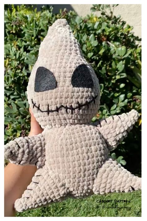 Jack Skellington Crochet Pattern Free Nightmare Before Christmas, Oogie Boogie Crochet Pattern Free, Oogie Boogie Crochet Pattern, Crochet Oogie Boogie, Hooded Sweater Pattern, Chicken Nest, Boogie Baby, Baby Sack, Jack The Pumpkin King