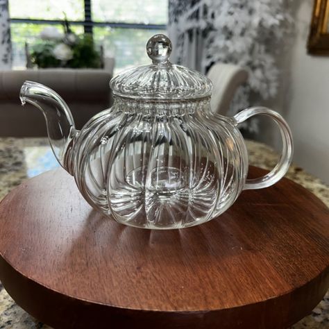 Glass Teapot Kinds Of Tea, Teapot Crafts, Pot Craft, Tea Warmer, Glass Teapot, Heat Resistant Glass, Antique Tea, Tea Service, Tattoo Inspo