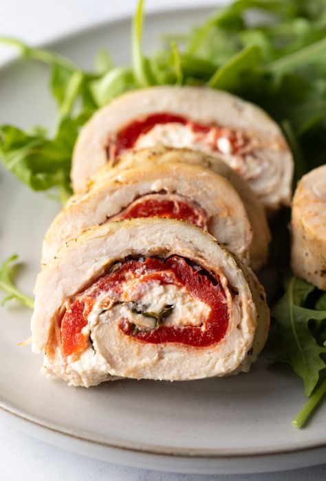 Chicken Rolatine, Grilled Chicken Roll Ups, Stuffed Chicken Cutlets Roll Ups, Chicken Roll Up, Chicken Rolls Recipes, Rolled Chicken Breast Recipes, Roulade Chicken, Chicken Breast Roll Ups, Chicken Roll Ups Stuffed