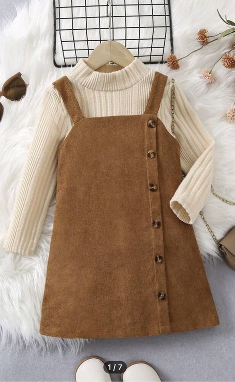 Kids Thanksgiving Outfits, Thanksgiving Outfit Kids, Outfit Layout, Girls Fall Outfits, Thanksgiving Kids, Family Picture, Cute Fall Outfits, Thanksgiving Outfit