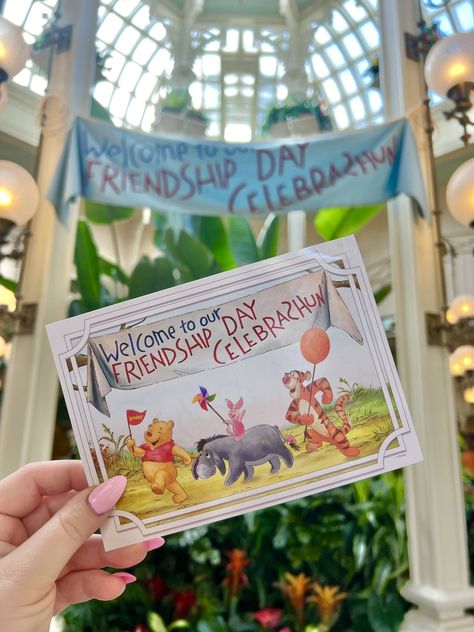 If you are a fan of Winnie the Pooh then listen up, here is what you won’t want to miss on your next visit to Walt Disney World! 🏰❤️💛 🍯 Dine at Crystal Palace in Magic Kingdom! Join Pooh and his hundred acre friends as they celebrate Friendship Day (everyday) at this victorian style buffet restaurant overlooking Cinderella Castle! 🏰✨The buffet is open for breakfast, lunch and dinner and includes a variety of American offerings so everyone in your family will find something they’ll love! 🍕 🍯... Crystal Palace Disney, Tea Places, Disney Wallpapers, Buffet Restaurant, Friendship Day, Cinderella Castle, London Places, Crystal Palace, Disney Vacation