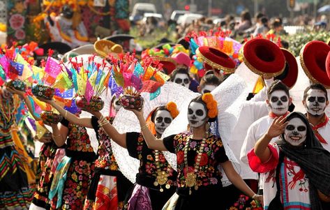 Day of the Dead: Four things you may not know about the celebration | The Independent Book Of Life Costume, Festival Makeup Glitter, Mexican Holiday, Sugar Skull Makeup, Skull Makeup, Festival Makeup, Book Of Life, Dia De Muertos, Day Of The Dead