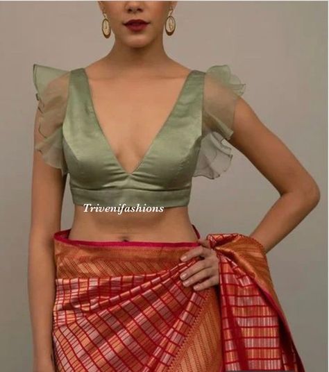 Sabyasachi Blouse, Ruffle Blouse Designs, Sleeveless Blouse Designs, Blouse Indian, Sari Design, Blouse Designer, Backless Blouse Designs, Fashionable Saree Blouse Designs, Blouse Design Images